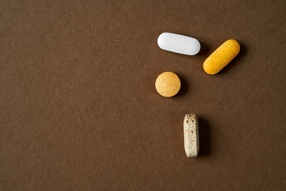 「会社員です。どれだけ寝ても疲れが取れません」そんなあなたにおすすめのサプリメントの組み合わせ