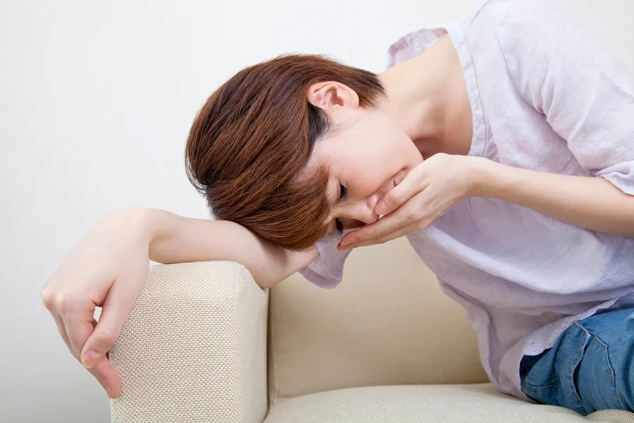 薬を飲んで嘔吐