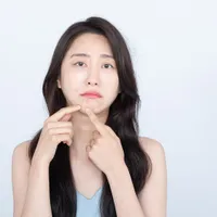 イソトレチノイン、処方箋なしで購入できますか?イソトレチノインの処方、効果、価格、購入方法(直輸入)