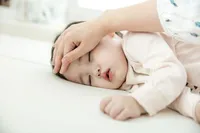 こどもが急に熱をだしたとき、熱を下げる方法4選