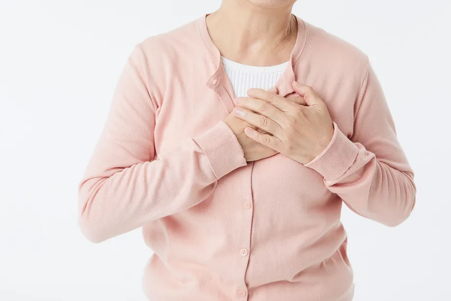 「急に動機がする場合、不整脈ですか?」不整脈の原因や治療法すべて解説します。