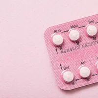 「アフターピル」副作用、妊娠の可能性、避妊の成功率、不正出血、よくある質問をまとめました。
