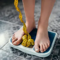 無理なダイエットから引き起こされる摂食障害、拒食症の症状や原因について