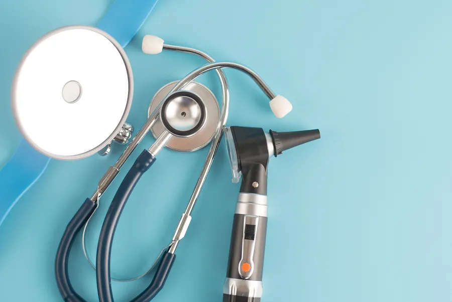 突発性難聴の原因と症状