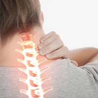 首のヘルニア、頚椎椎間板ヘルニアの症状と原因 & 予防法