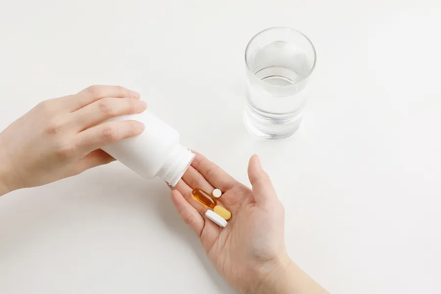 ニキビ薬とサプリメントの併用も注意が必要です。