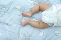 鼠径部にできたしこり、これは脱腸(鼠径ヘルニア)でしょうか?症状、原因、治療法について