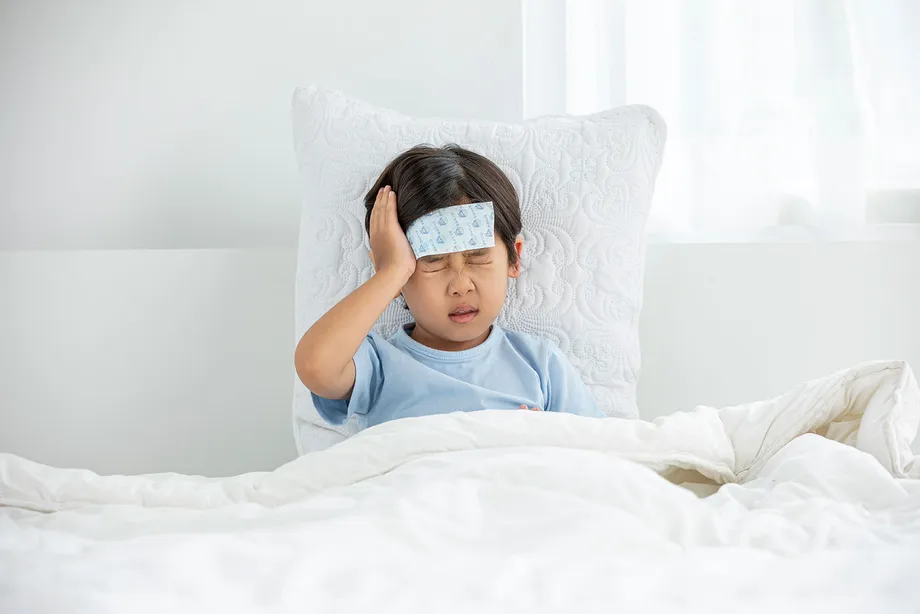 脳血管が狭くなる希少疾患「もやもや病」の主な症状と原因