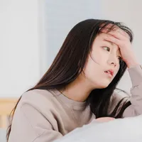 高血糖より怖い『低血糖症』。低血糖の症状やショック、原因、治療法を解説