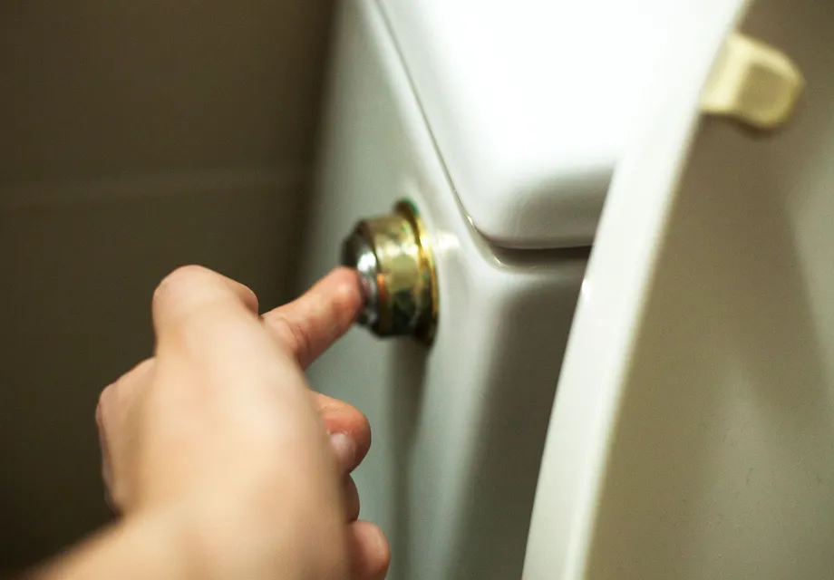 「頻繁に尿がでます。」尿崩症の症状から診断、検査、原因について