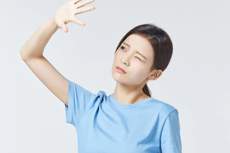 ぶどう膜炎の症状