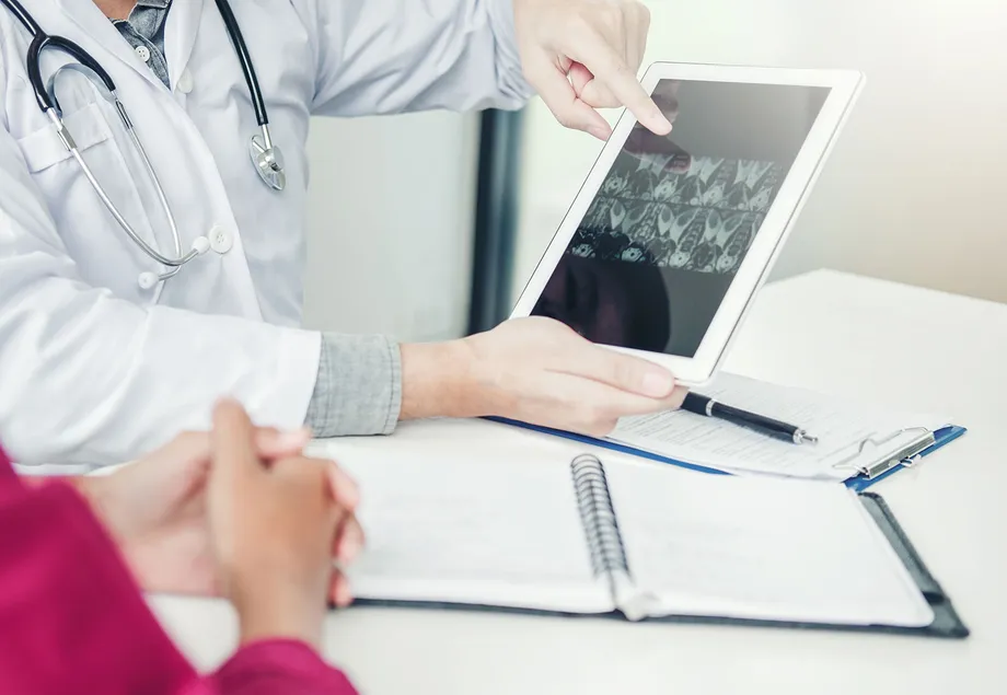 健康診断で発見された「肺結節」もしかして肺がん?肺結節とは、原因、痛みについて