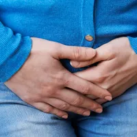 痛みがないのに血尿が出た? 膀胱がんの可能性があります。膀胱がんの症状から原因、診断、生存率について