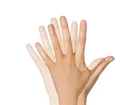 物が二重に見える「複視」の原因と症状、解決法、治療法、診断について