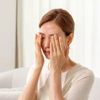 体にビタミンCが不足すると現れる『壊血病』の症状、原因、治療法について
