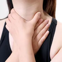 喉からくる風邪に良い食べ物VS悪い食べ物。喉からくる風邪を早く治す方法