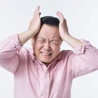 激しい頭痛が繰り返される場合は?群発頭痛の症状、原因、治療法について解説します