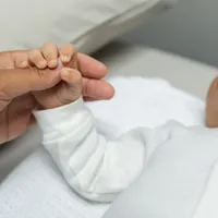 停留精巣の手術は必要ですか? 停留精巣の原因、症状、治療法