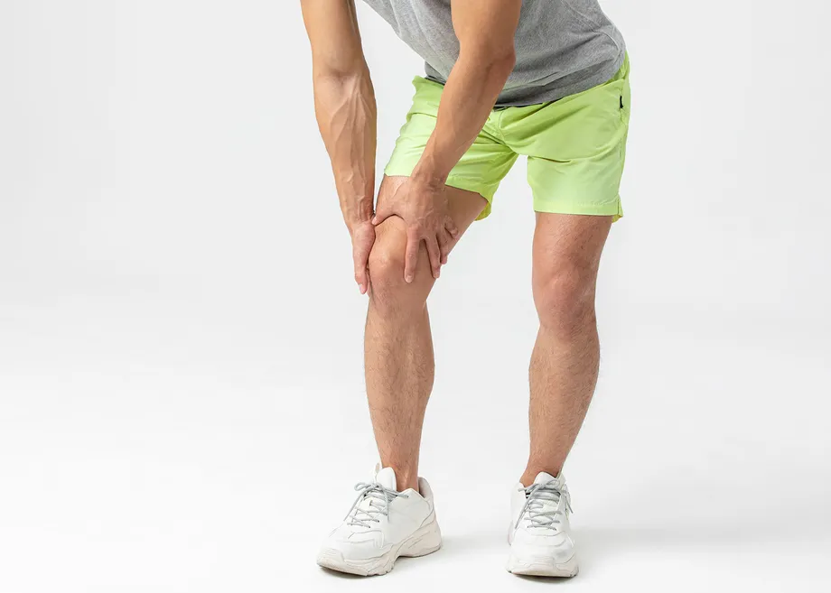 膝蓋腱炎の症状や原因、治療、回復期間、合併症について