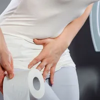 排尿時の鋭い痛み「間質性膀胱炎」の症状、原因、治療法