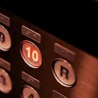 もしかして閉所恐怖症かも?「閉所恐怖症」の症状、原因、治療法について