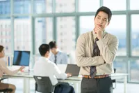 [1分で解説] 成人のアスペルガー症候群の特徴は何ですか？