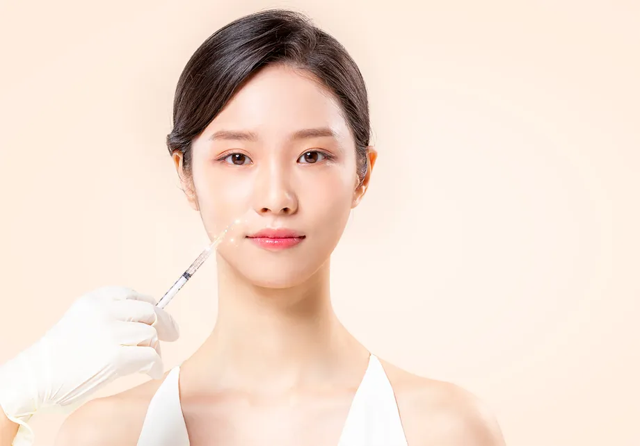 「スキンブースターの効果が気になります。」スキンブースターの効果、種類、副作用、痛みについて