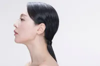 二重あごの脂肪改善に効果的な「ブイオレット注射」ブイオレットの効果、持続期間、副作用について