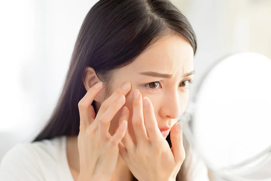 「シミだと思っていたら、扁平疣贅だった?」平坦疣贅の原因や除去法について