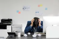 毎日疲れている、意欲がない場合は「燃え尽き症候群」の可能性が。