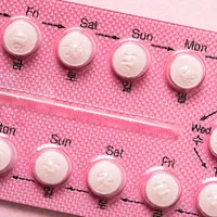 「低用量ピル」ってなに?服用方法、副作用、避妊率、不妊について